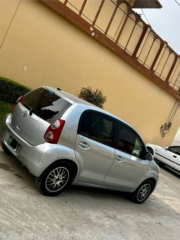 Toyota Passo 2011 5