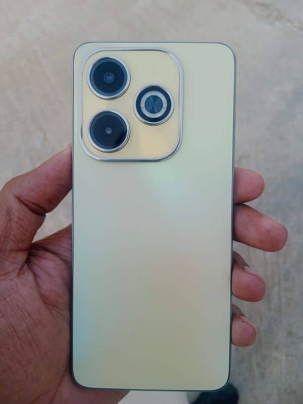 INFINIX 40I 10/10 PRICE 27500 0