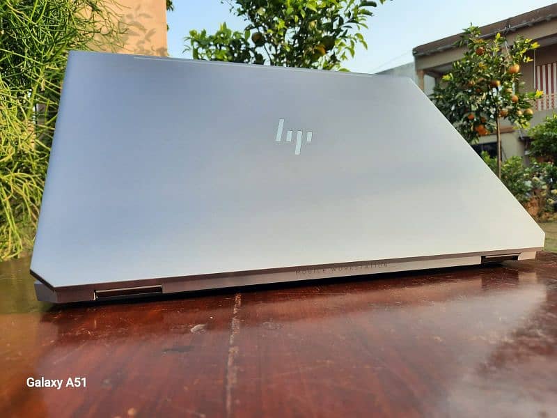 HP Zbook Studio | i7 9th H 1