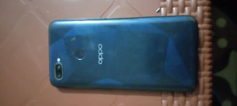 OPPO A12     3-32 2