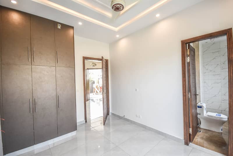 5 Marla Modern Design House in Excellent Condition is Up for Rent in DHA Lahore 9