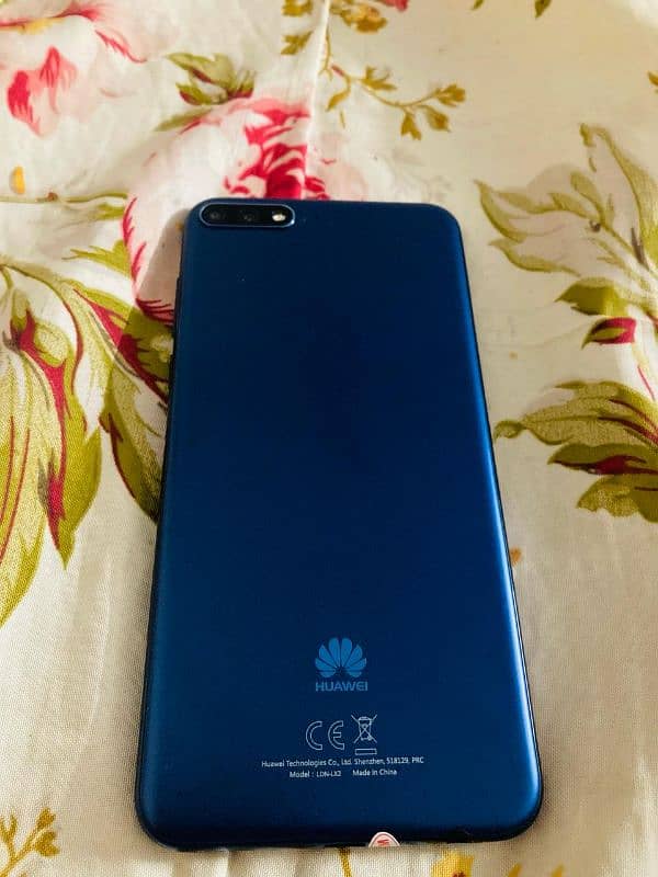 Huawei y7 prime 4/128 gb 0