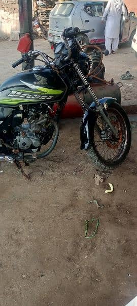 Honda deluxe 125 5speed 0