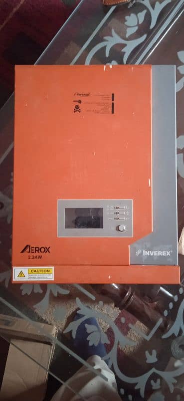 inverex 2.2kw 3