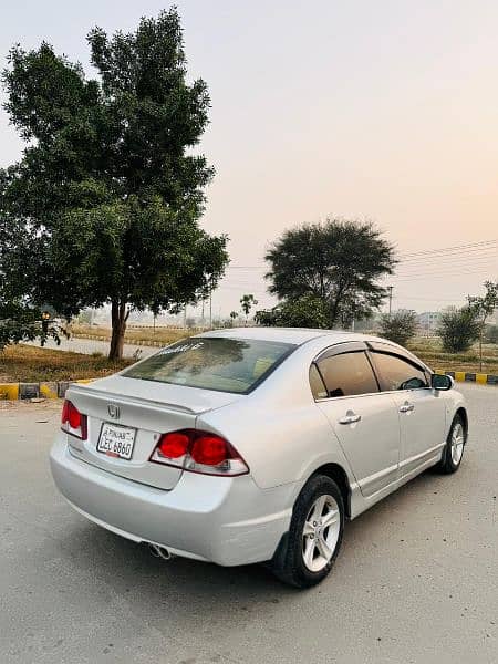 Civic ReBoRn 07 Lahore REG auto o3o6-78875o8 watsp plz 4