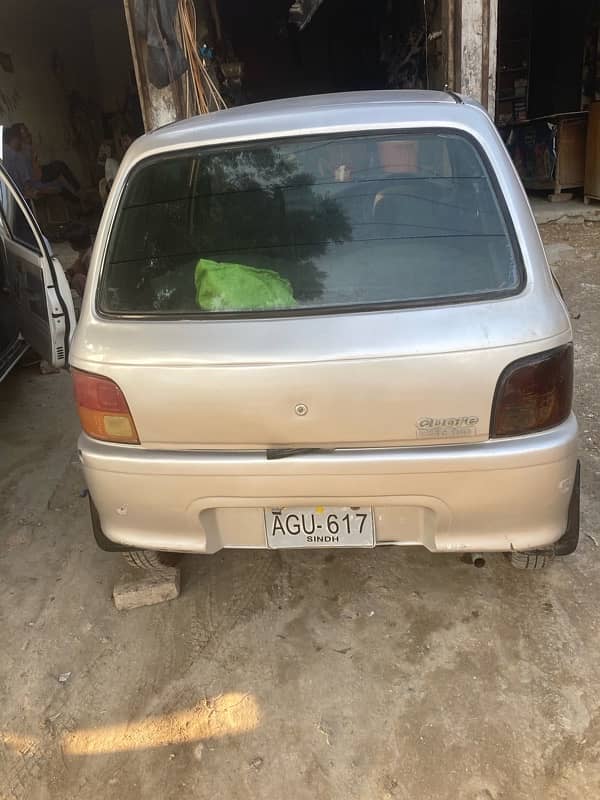 Daihatsu Cuore 2004 3