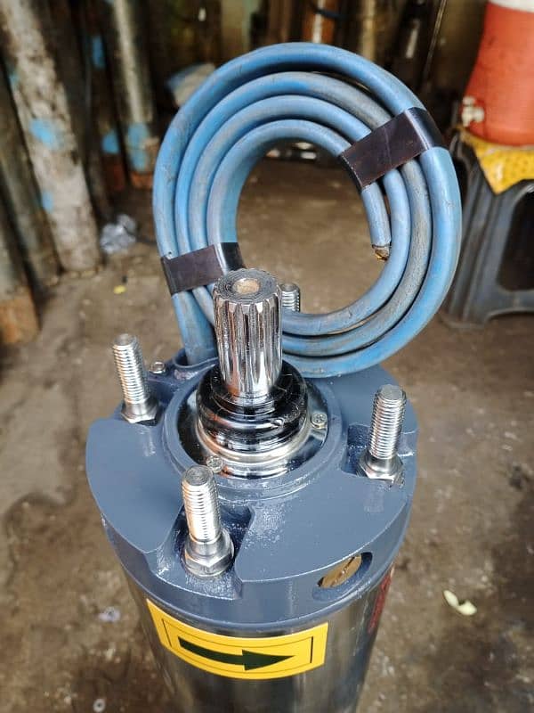 Submersible Pums in Pakistan | Water pump stock for sale 9