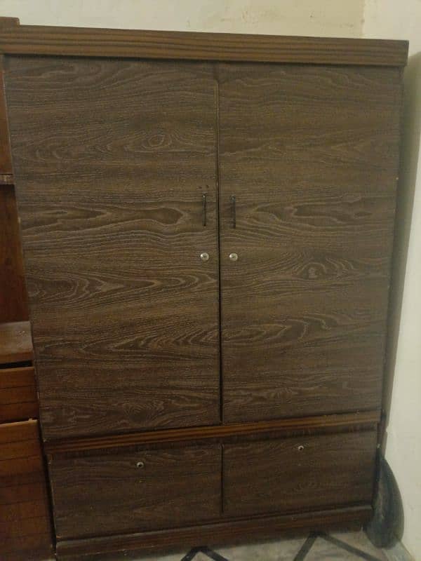 wooden wardrobes for sell 1