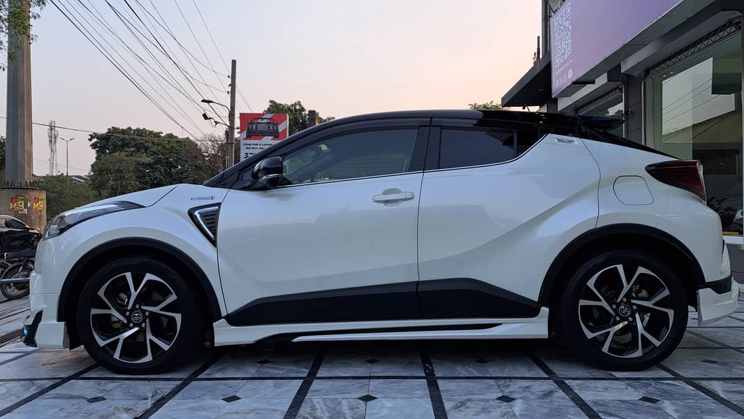 Toyota C-HR G-LED 2019 7