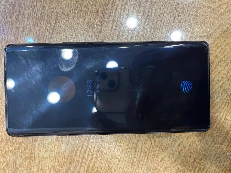 Vivo v30 e 8 256 complete box 10 by 10 0