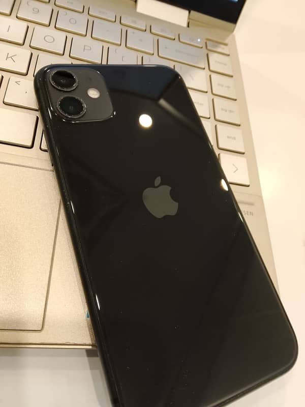 Iphone 11 /64GB 0