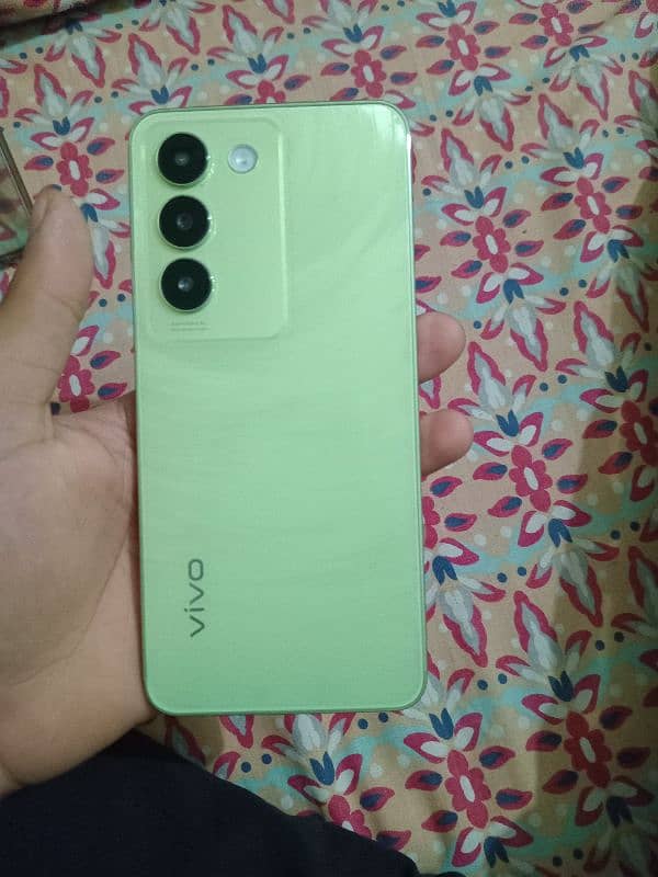 vivo y100 3