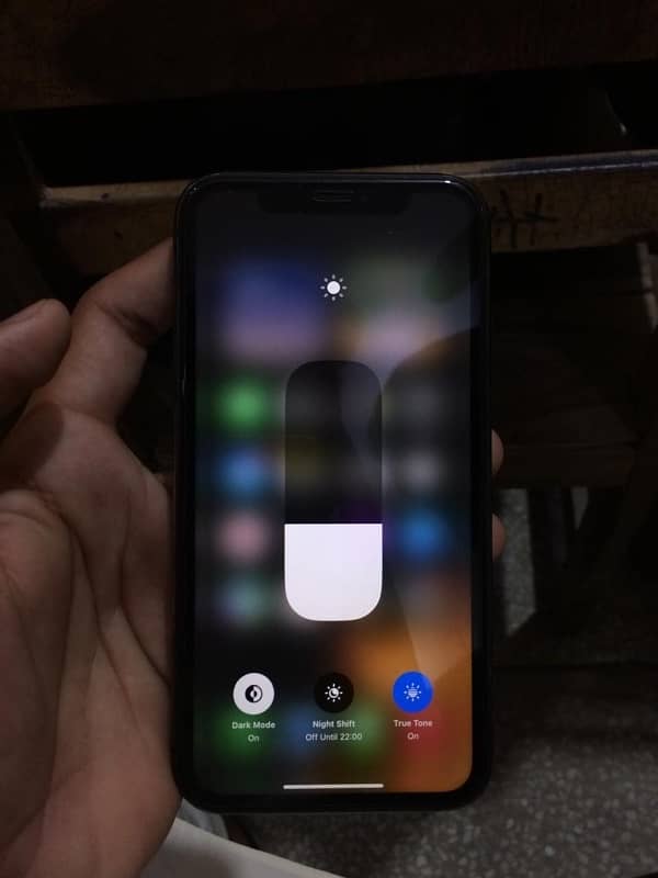 iIphone 11 black jv 7