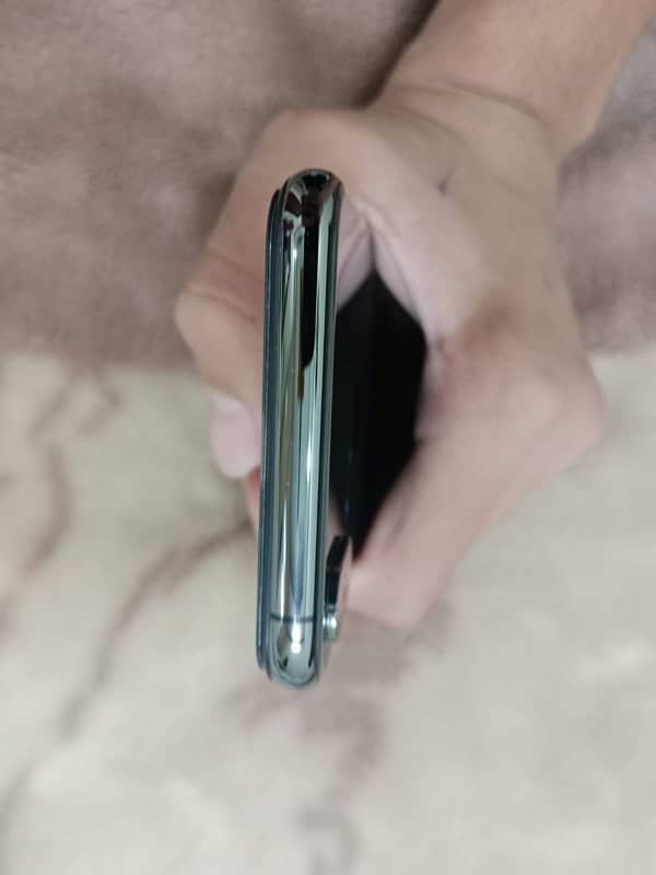 iPhone XS 256gb [Exchange possible] 5