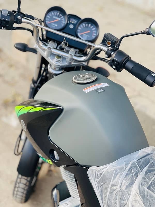 ybr 125g model 2024 special edition 8