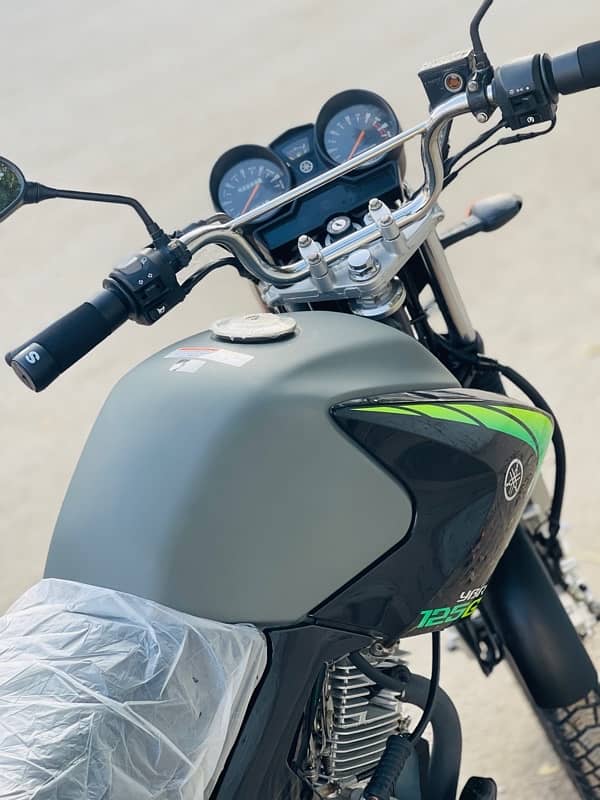 ybr 125g model 2024 special edition 11