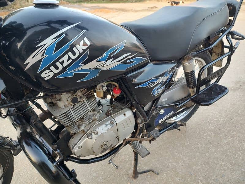 Suzuki GS 150 urgent sell VVIP condition 1