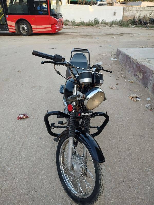 Suzuki GS 150 urgent sell VVIP condition 6