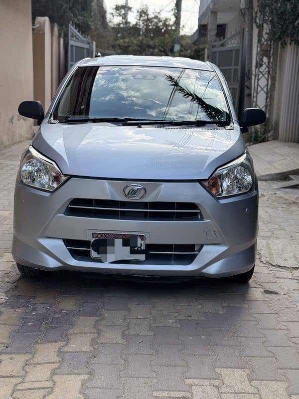 Daihatsu Mira 2018 4