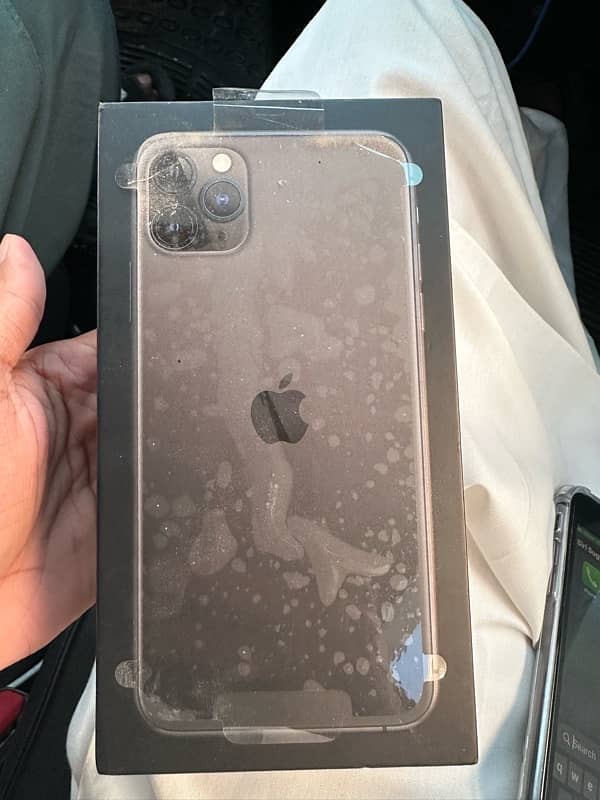 Iphone 11 pro max PTA approved 2