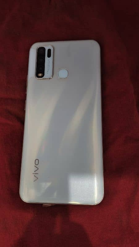 Vivo Y30 4GB 128GB with Box good condition 0