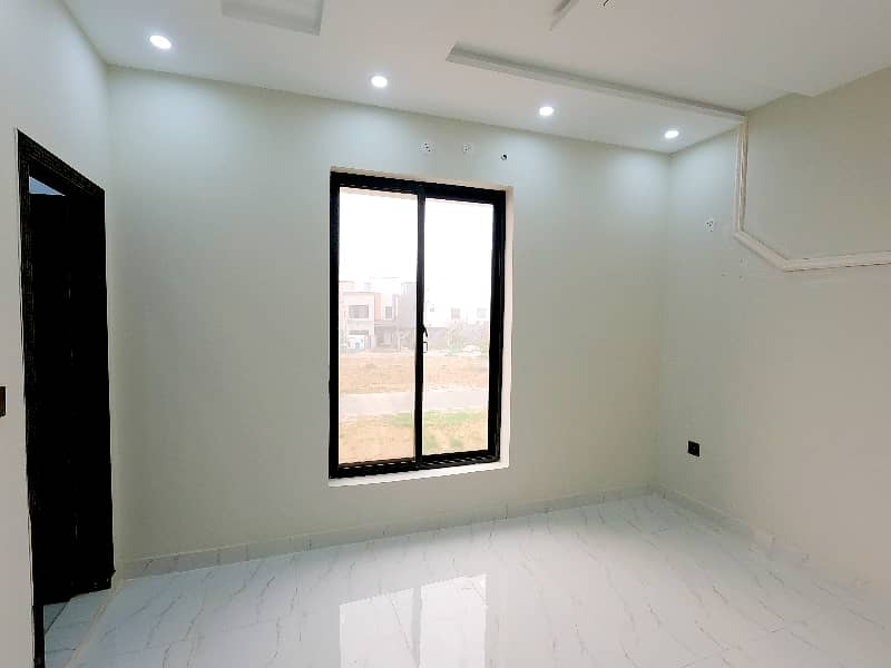 Affordable Prime Location House For sale In Bahria Nasheman - Sunflower 28