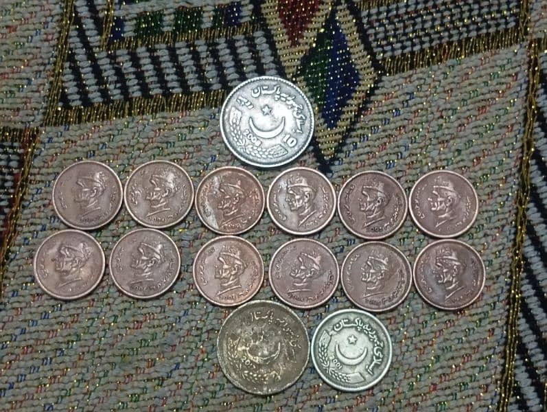 Old PAKISTANI coins 0