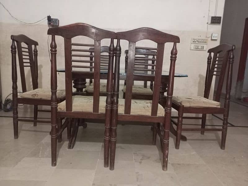 6 Chair With  Cushion.  Glass Table 0