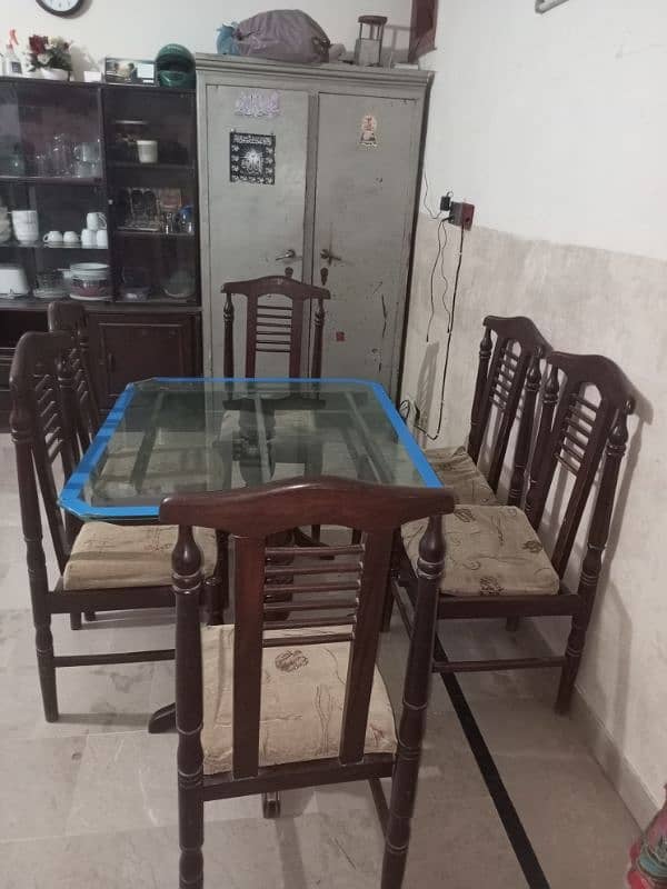 6 Chair With  Cushion.  Glass Table 1