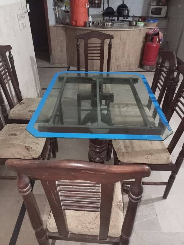 6 Chair With  Cushion.  Glass Table 4