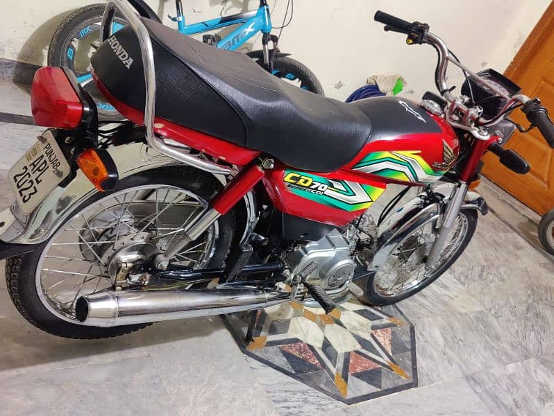 Honda CD 70 2023 6