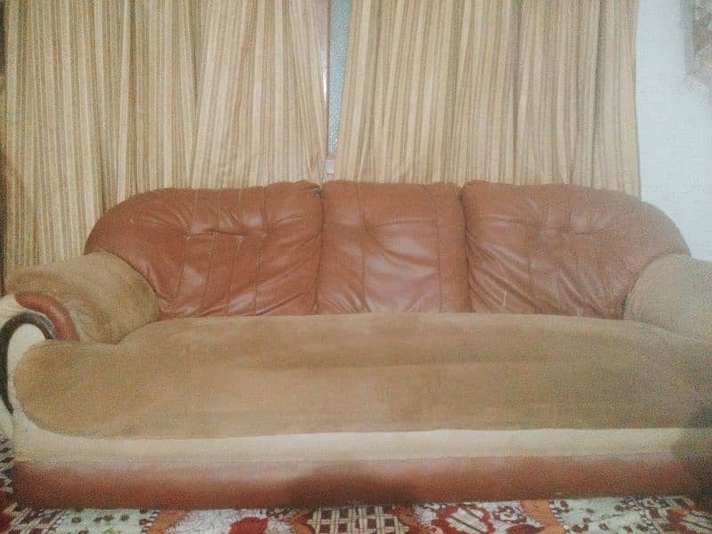 10/9 condition 7 seater 0