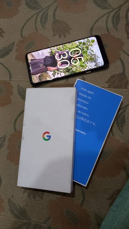 Google pixel 4xl with box. Condition 10/10. 4