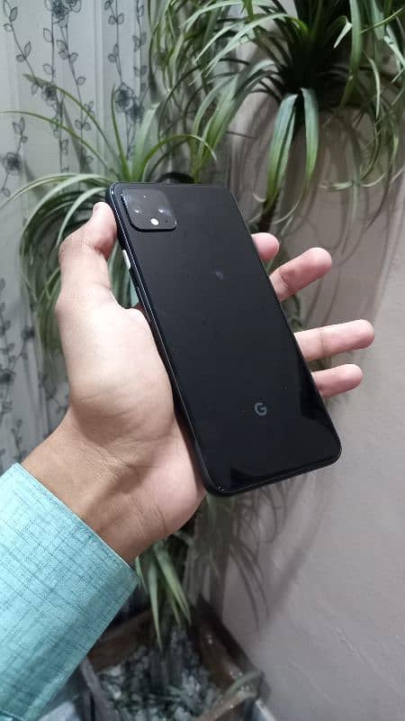 Google pixel 4xl with box. Condition 10/10. 6