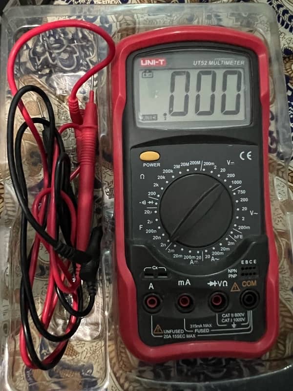 UNI T Multimeter UT52 1