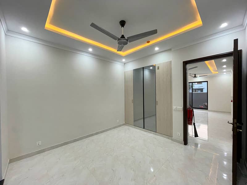 5 Marla Modern House For Sale in DHA 9 Town Lahore Prime Location Reasonable Price 12