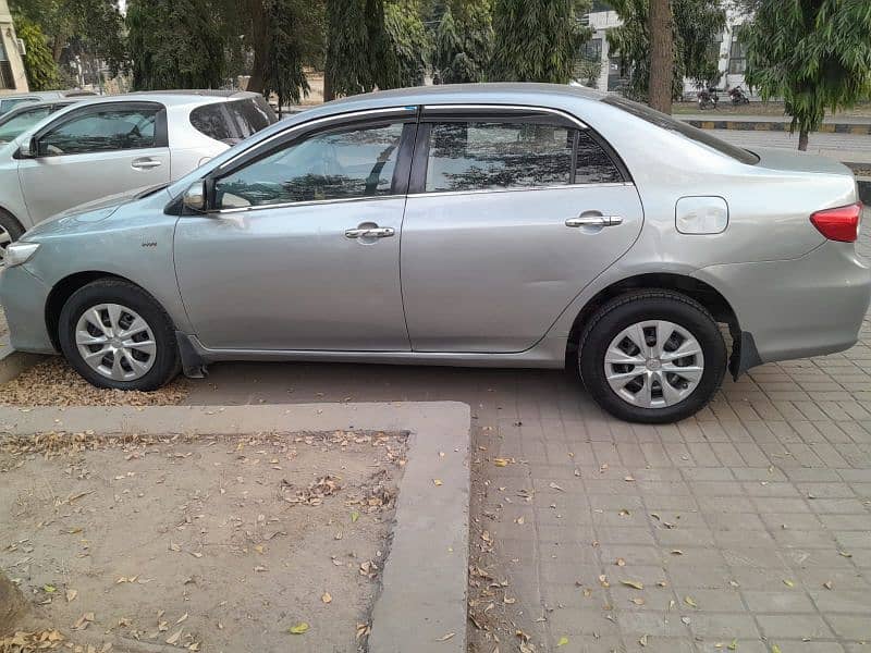 Toyota Corolla XLI 2013 1