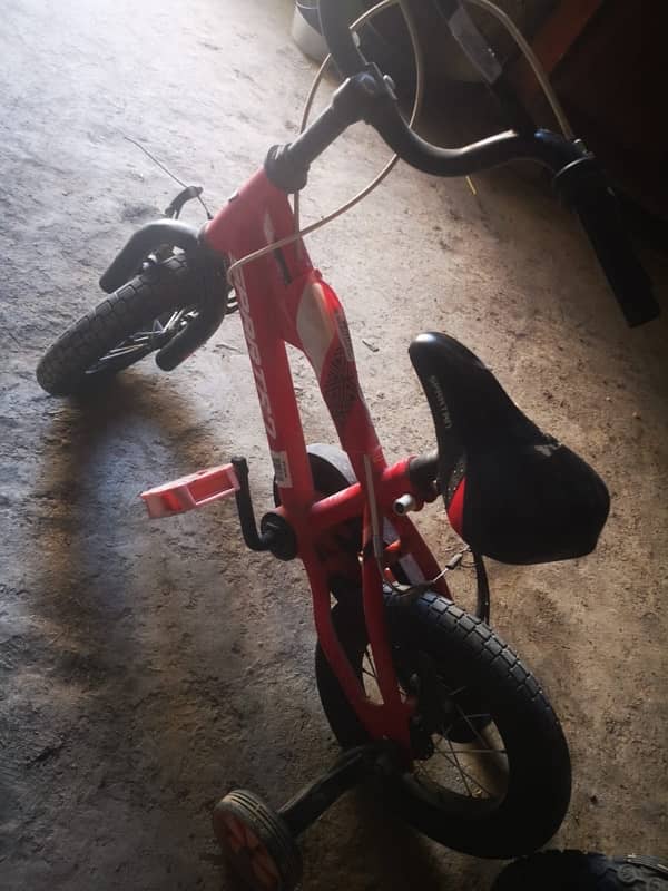 bicycle for sell in bannu price 7000 4