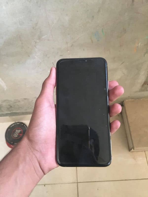 Iphone 11 pro max 6