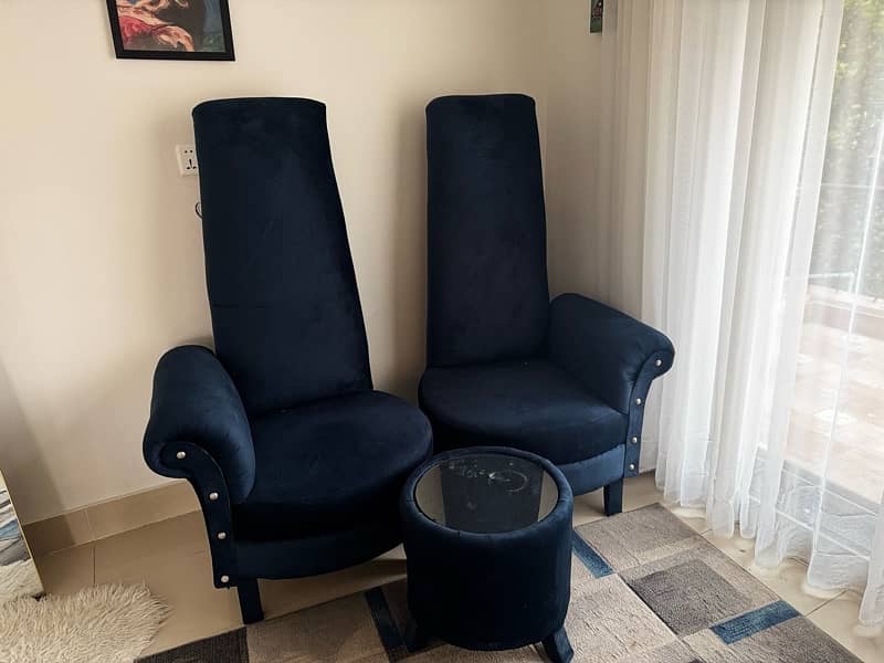 Brand new velvet chairs for sale 1