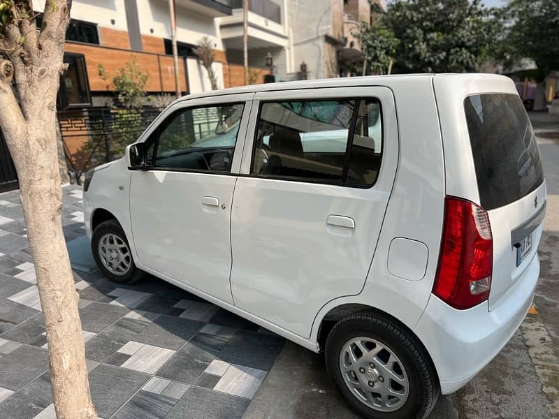 Suzuki Wagon R 2022 4