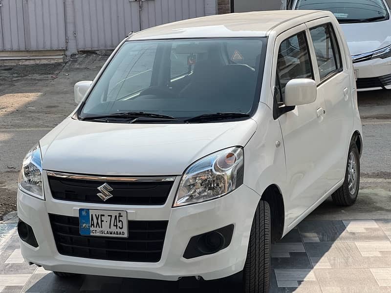 Suzuki Wagon R 2022 12