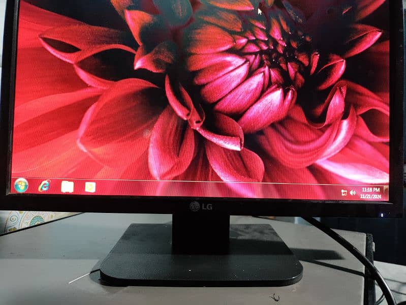 LG BRANDED LED 19 INCH GOOD COLOR CHECKING WARRANTY 03122810637 12