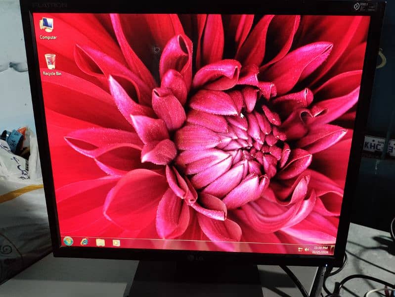 LG BRANDED LED 19 INCH GOOD COLOR CHECKING WARRANTY 03122810637 13