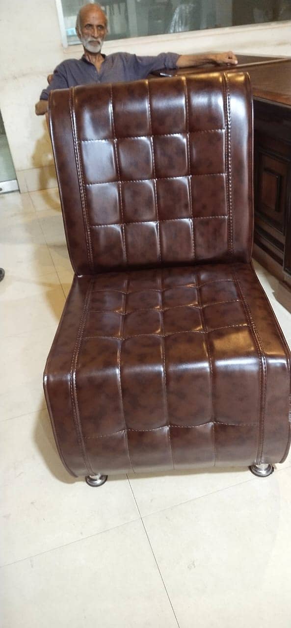 1 setter soffa/2 setter/3 setter available whole sale 20% discount 0