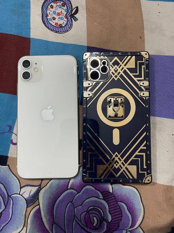 Iphone 11 PTA (Dual Physical) 82% BH, Genuine 10/10 5