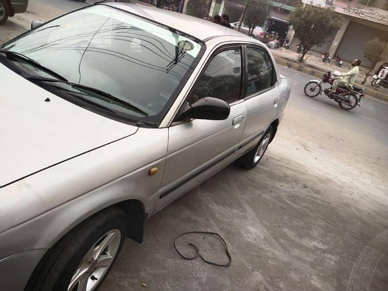 Suzuki Baleno 2004 1