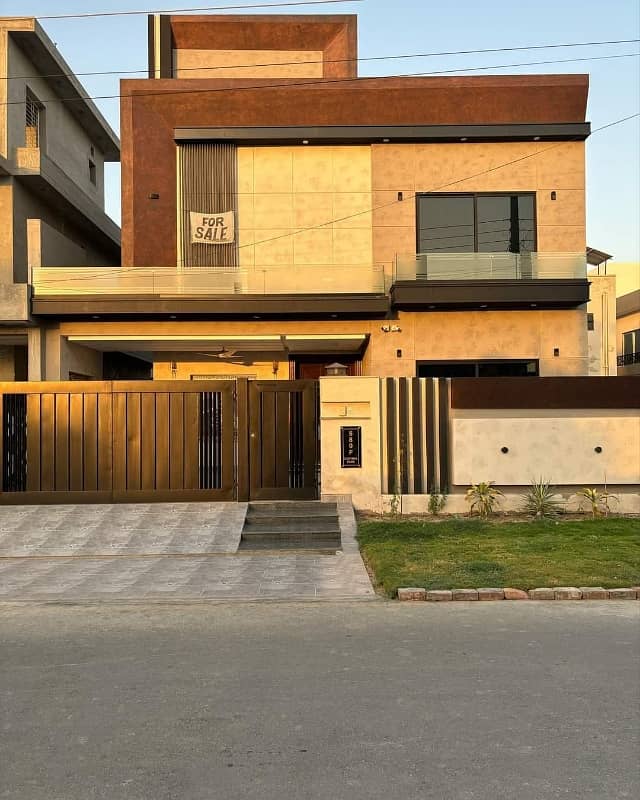 A Perfect House Awaits You In Central Park - Block F Lahore 0