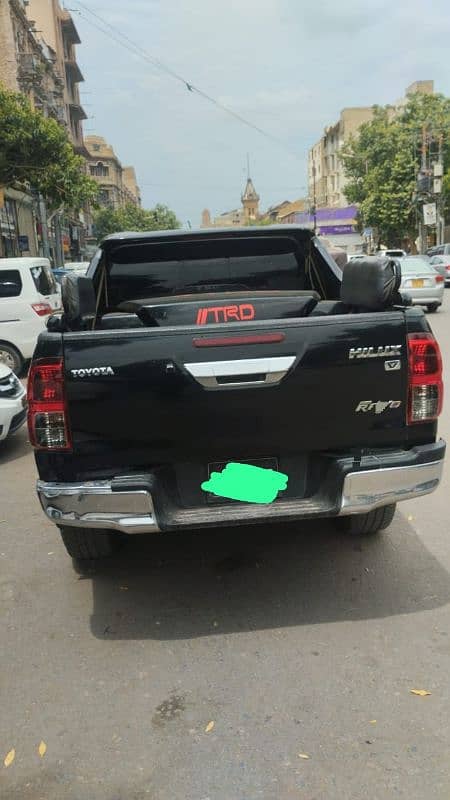 Toyota Hilux 2021 in super condition 1