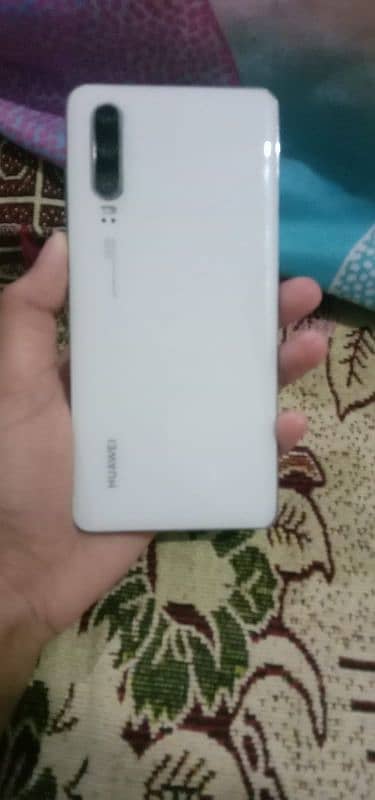 Huawei P30 8GB-RAM/128GB/ROM 4